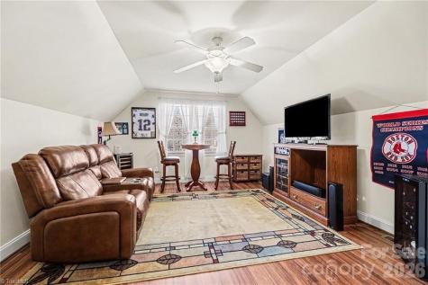 115 Town Lot Drive Pfafftown NC 27040