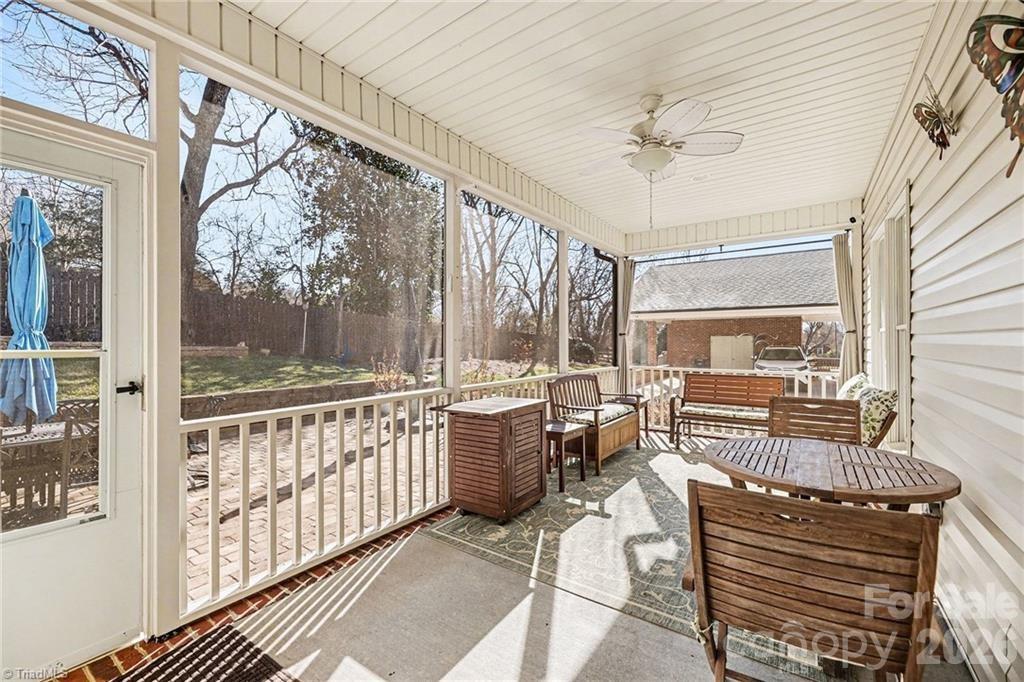 115 Town Lot Drive Pfafftown NC 27040
