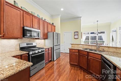 115 Town Lot Drive Pfafftown NC 27040