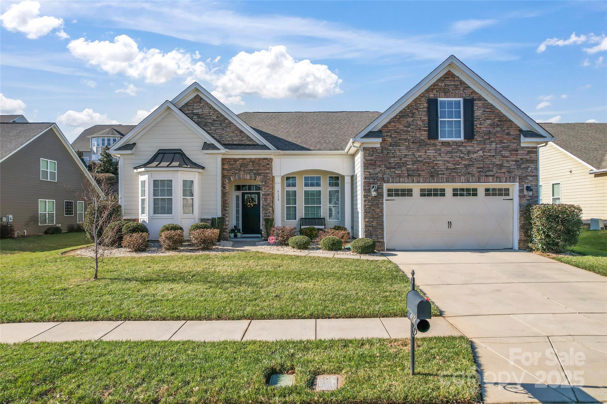 9124 Longvale Lane Charlotte NC 28214