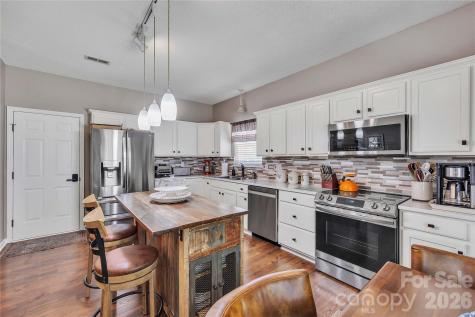 1187 Tufton Place NW Concord NC 28027