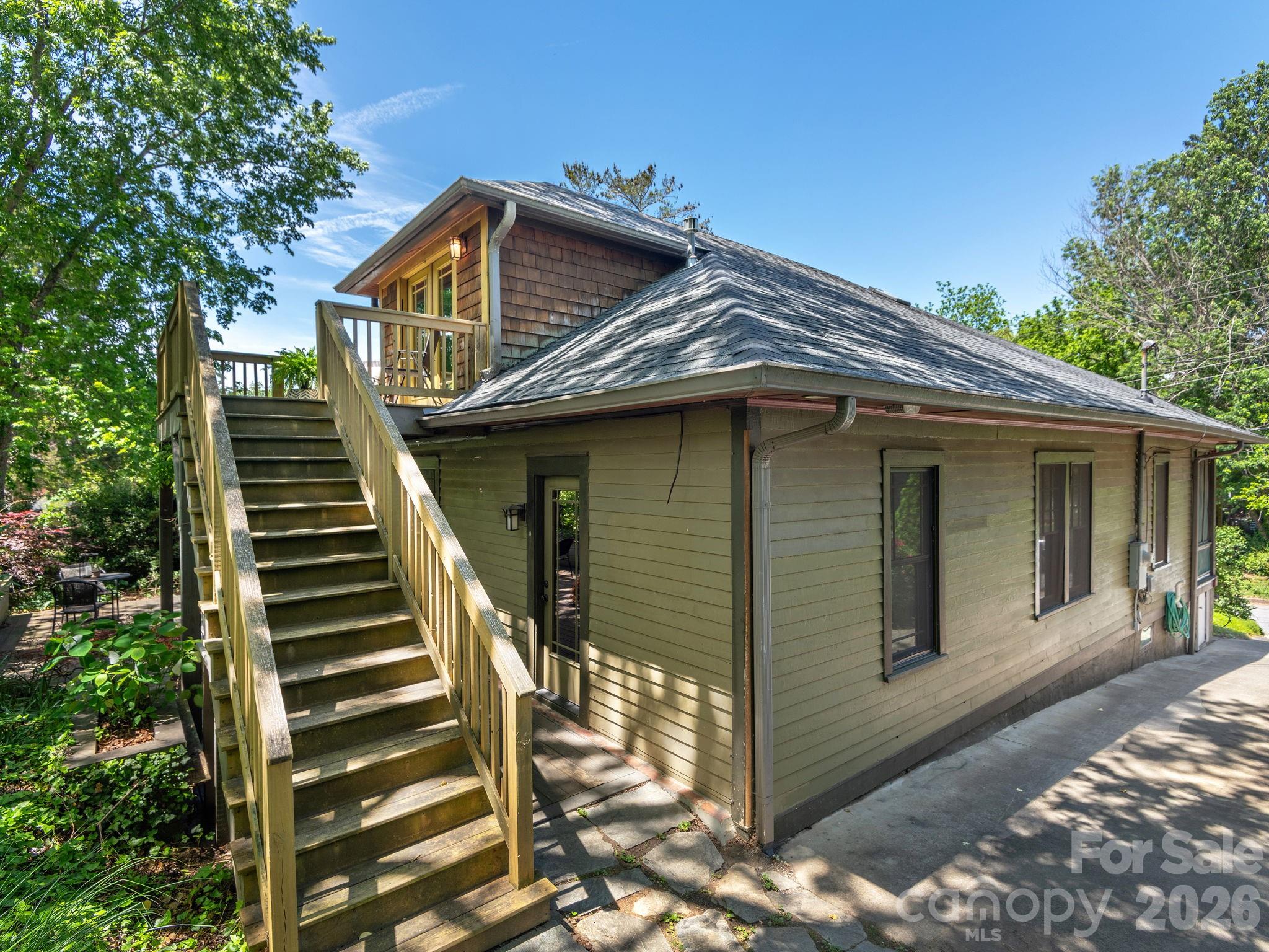 15 Hillside Street Asheville NC 28801