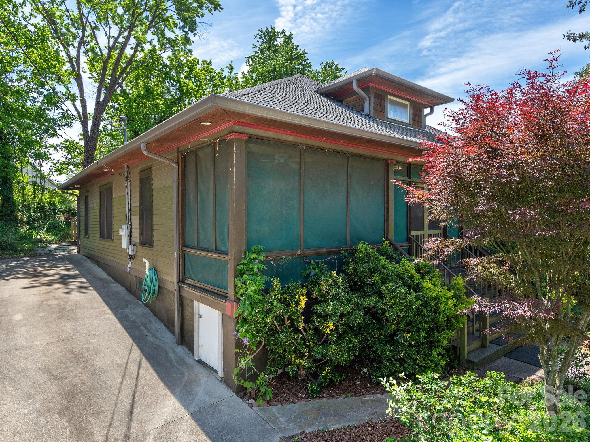 15 Hillside Street Asheville NC 28801