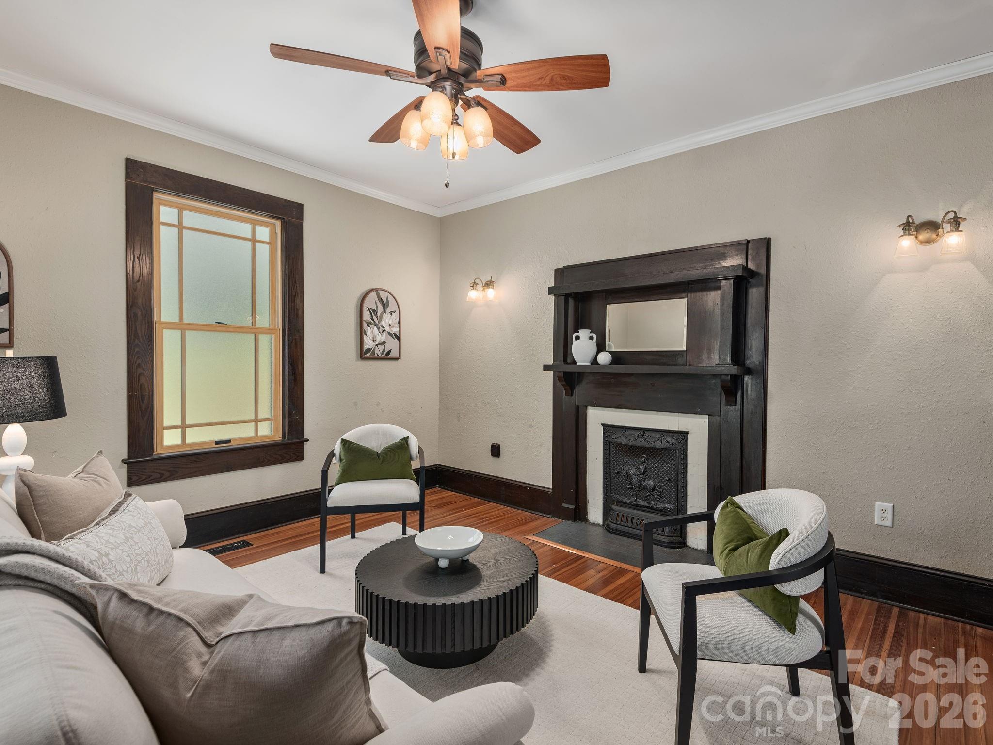 15 Hillside Street Asheville NC 28801