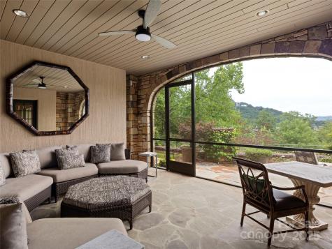 1929 Tree View Trail Arden NC 28704