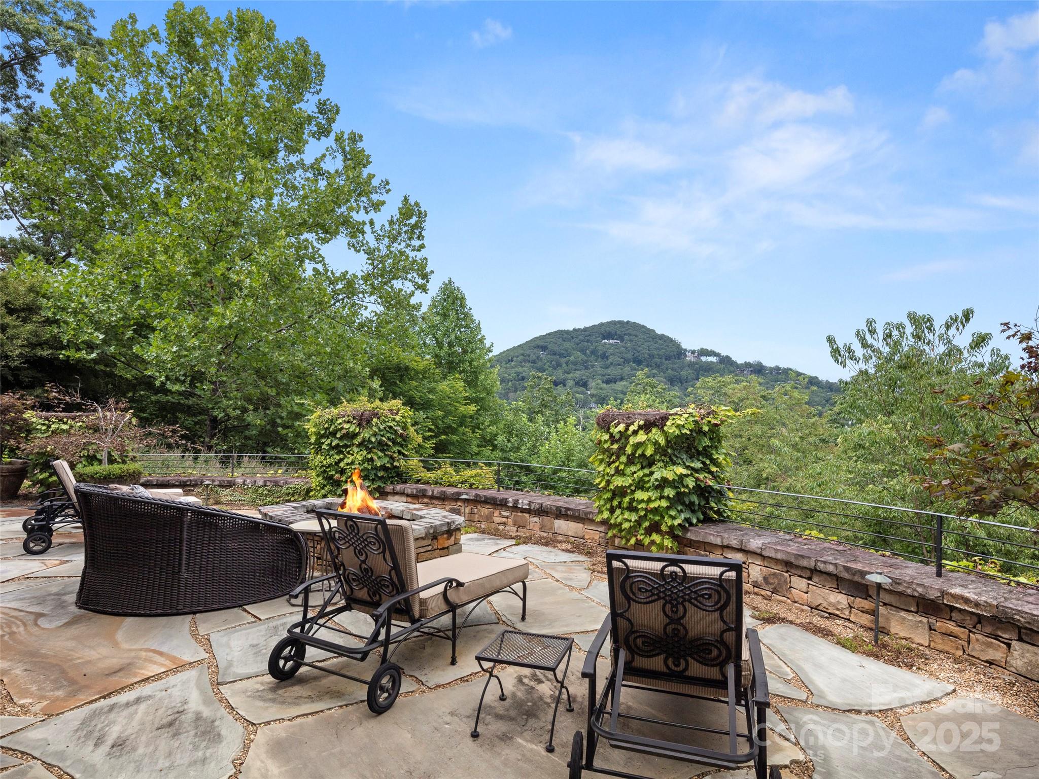 1929 Tree View Trail Arden NC 28704