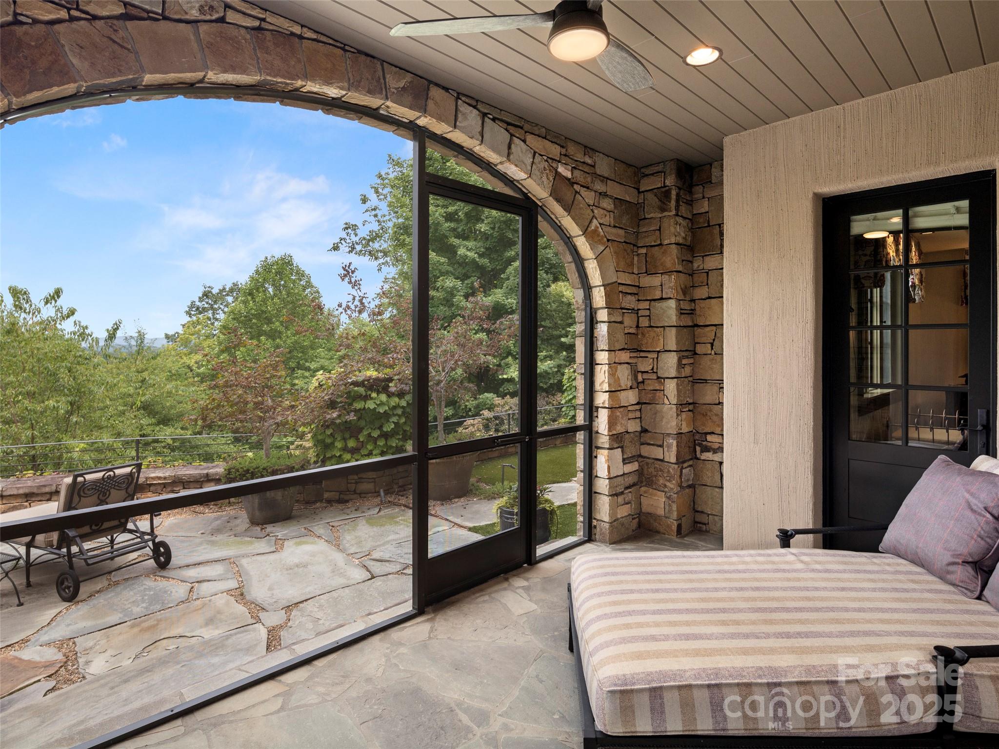 1929 Tree View Trail Arden NC 28704