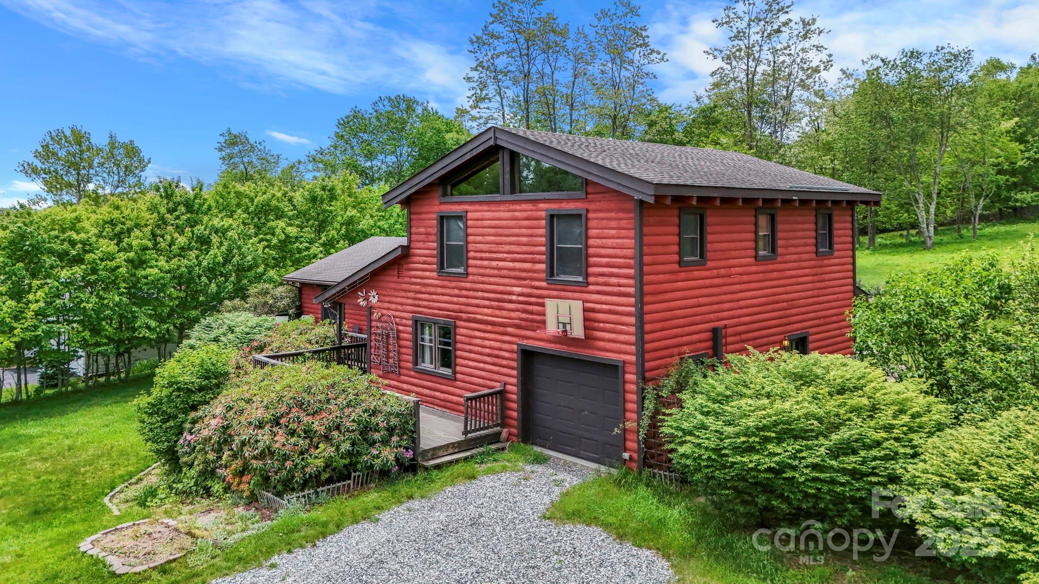 1925 Green Hill Road Blowing Rock NC 28605