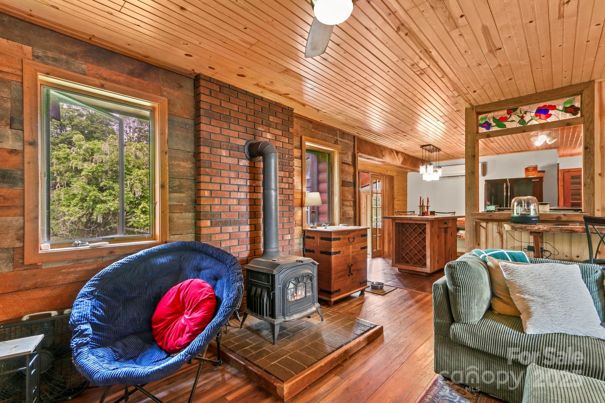 1925 Green Hill Road Blowing Rock NC 28605