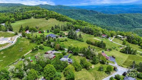 1925 Green Hill Road Blowing Rock NC 28605