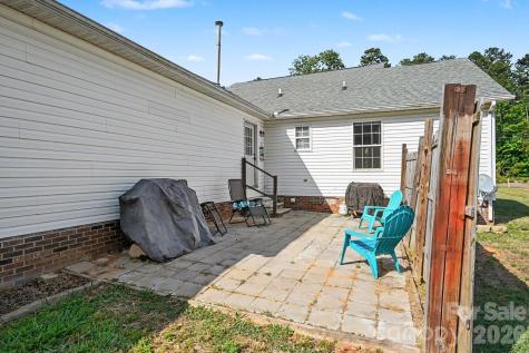 8664 Red Road Rockwell NC 28138