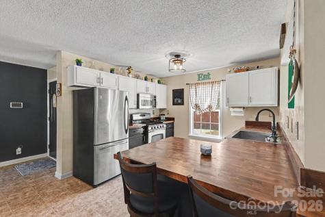 8664 Red Road Rockwell NC 28138