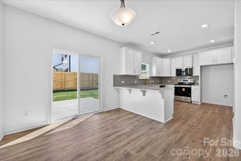 2032 Mandarin Boulevard Charlotte NC 28205