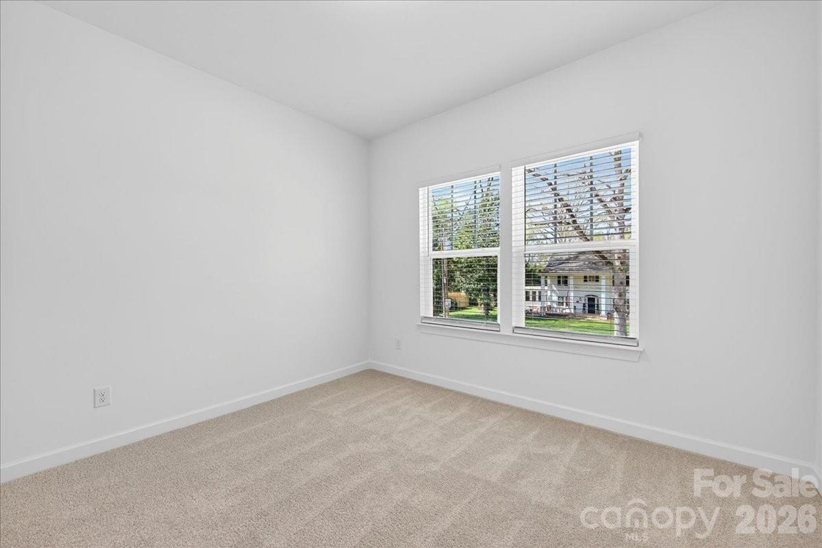 2032 Mandarin Boulevard Charlotte NC 28205