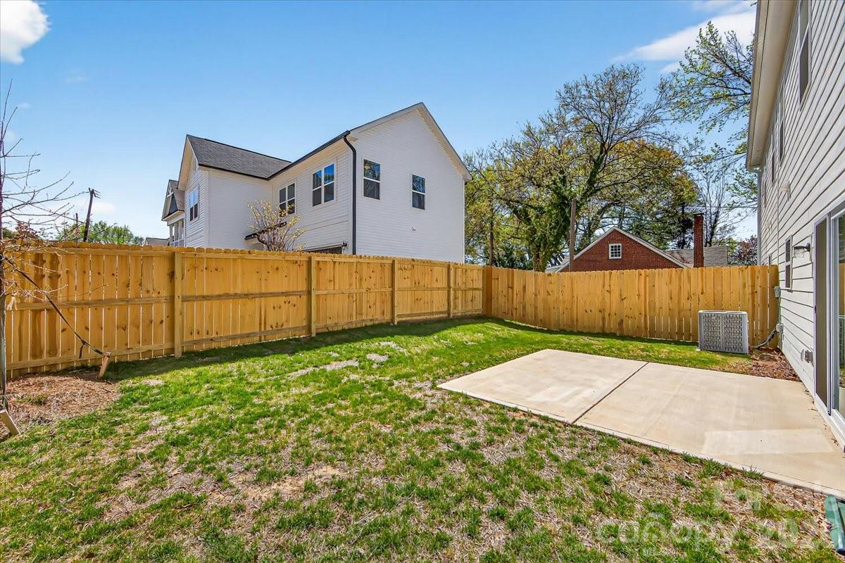 2032 Mandarin Boulevard Charlotte NC 28205