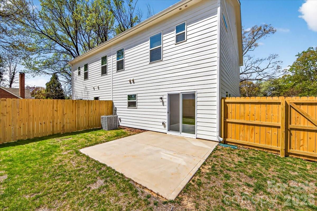 2032 Mandarin Boulevard Charlotte NC 28205