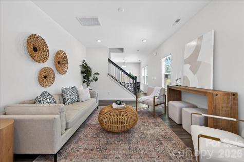 2032 Mandarin Boulevard Charlotte NC 28205