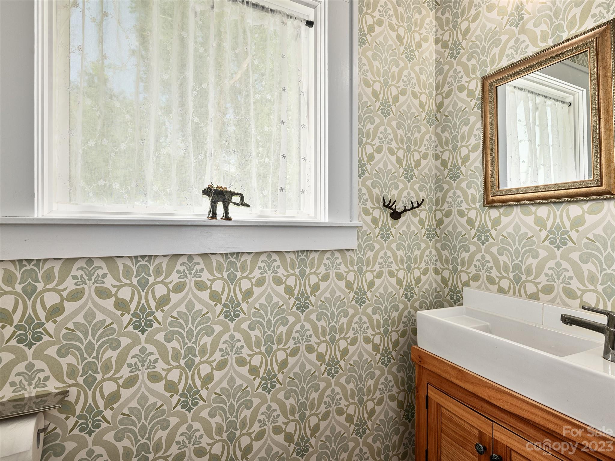 14 Williams Street Weaverville NC 28787