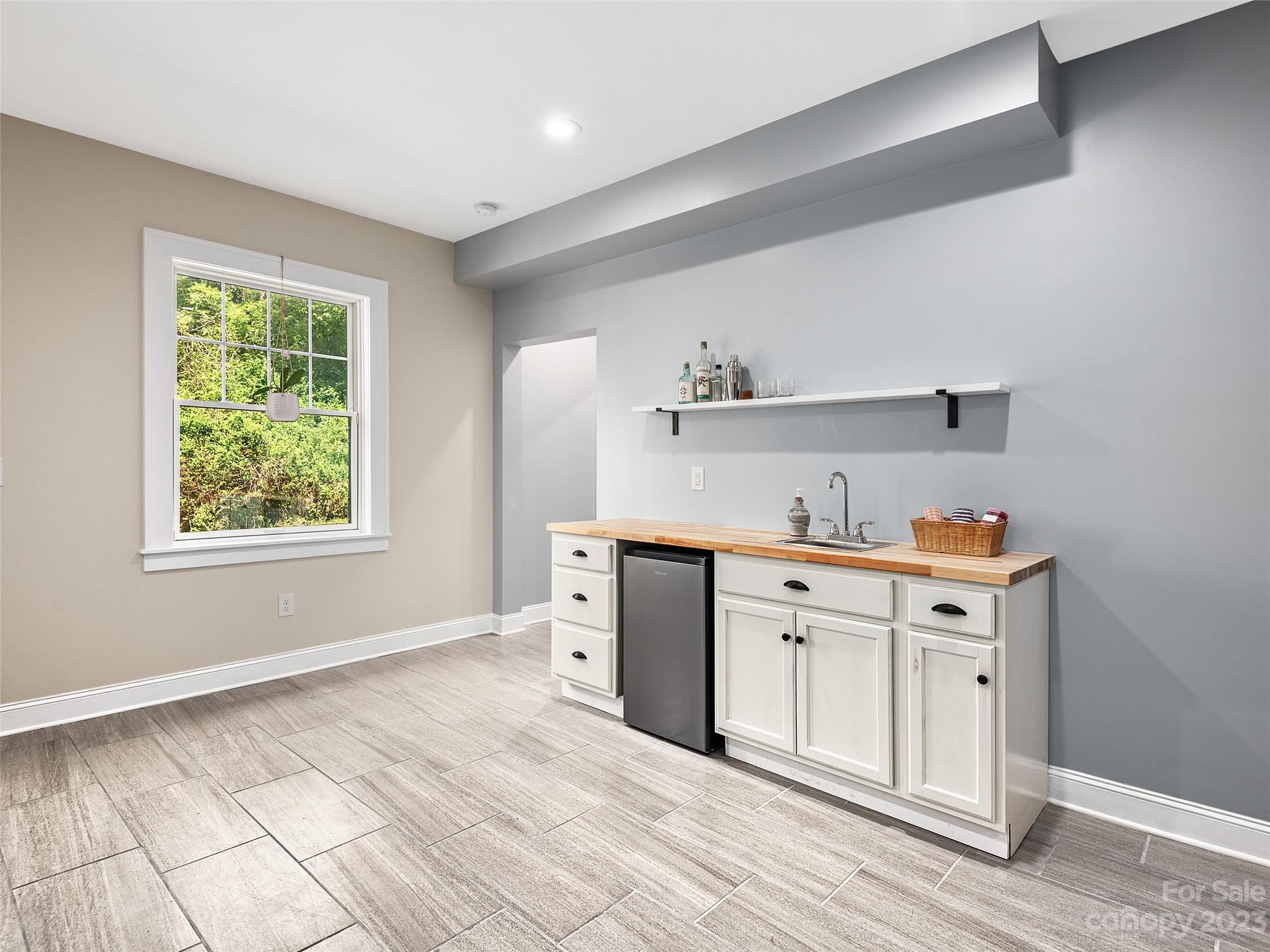14 Williams Street Weaverville NC 28787