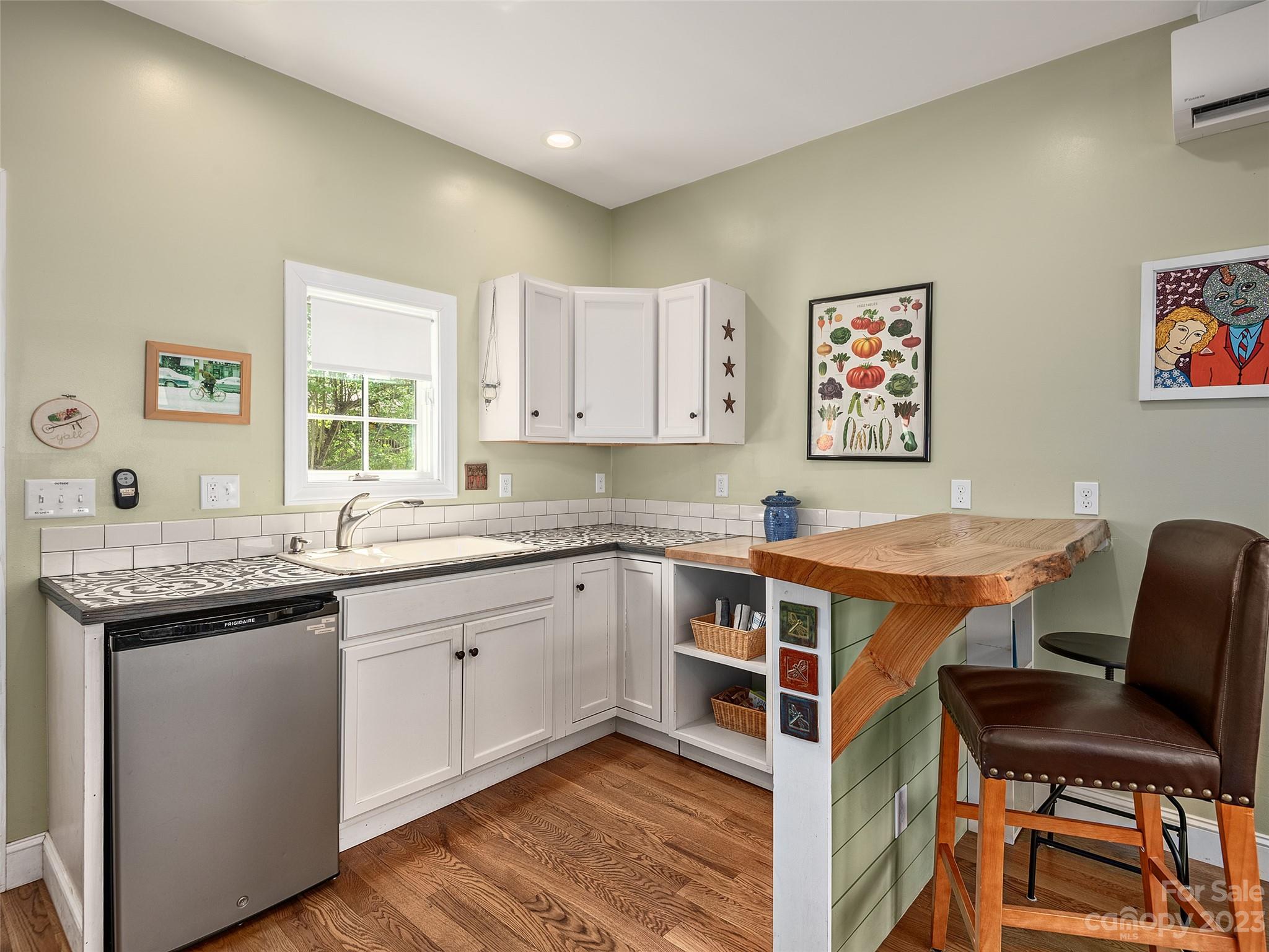 14 Williams Street Weaverville NC 28787
