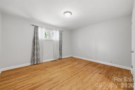409 Walnut Place NE Lenoir NC 28645