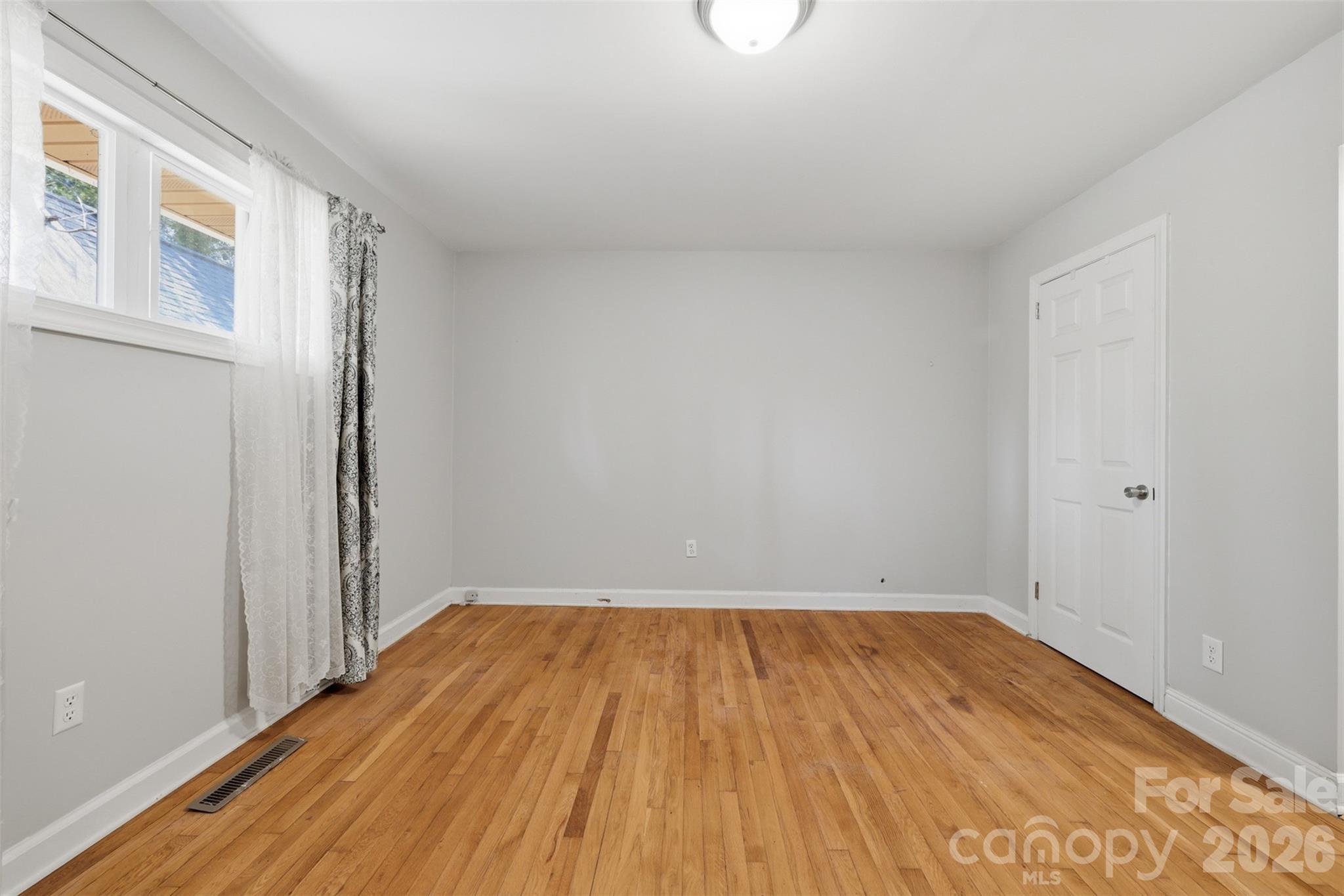 409 Walnut Place NE Lenoir NC 28645
