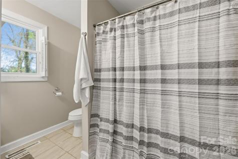 409 Walnut Place NE Lenoir NC 28645
