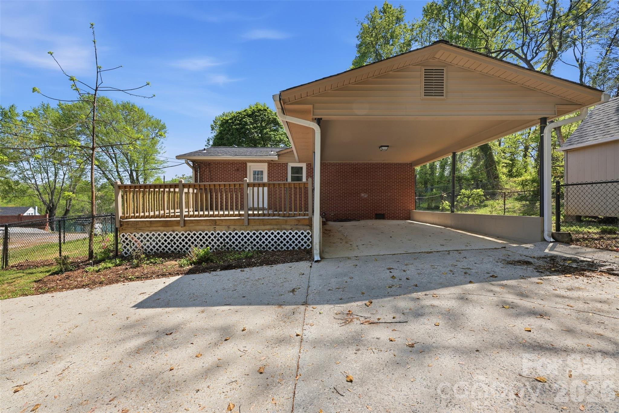 409 Walnut Place NE Lenoir NC 28645