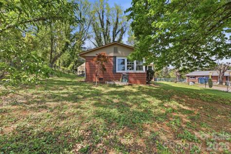 409 Walnut Place NE Lenoir NC 28645