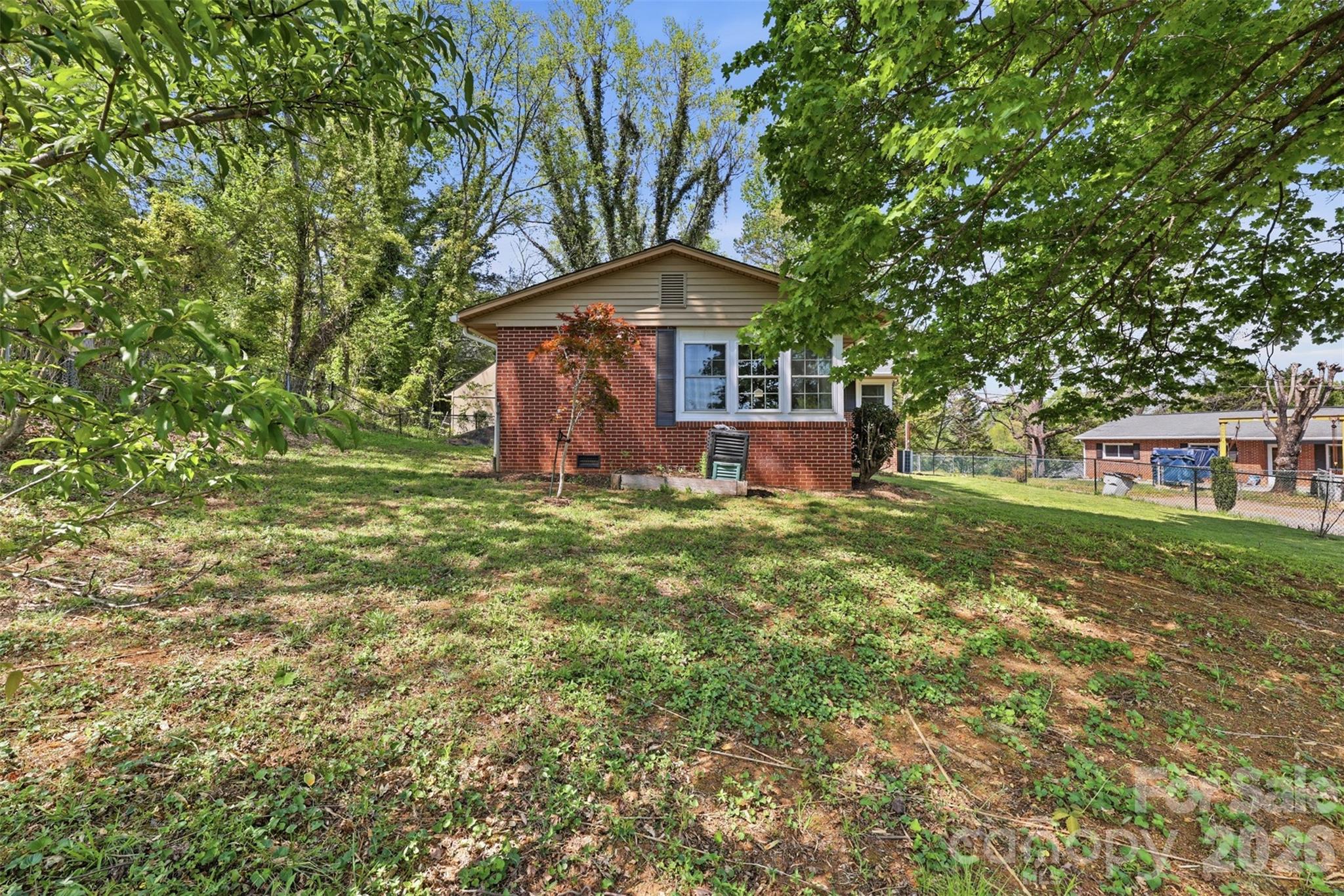 409 Walnut Place NE Lenoir NC 28645