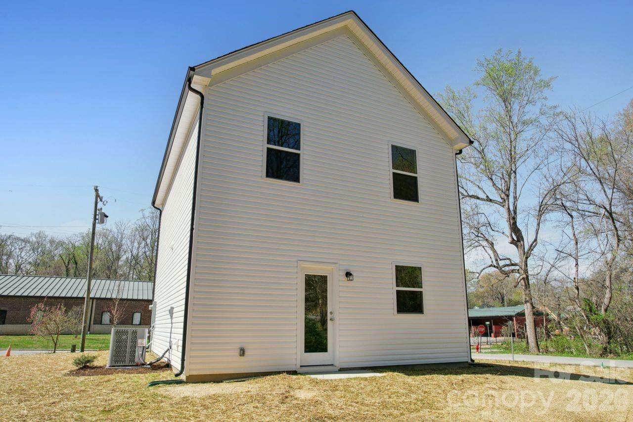 420 N 9th Street Bessemer City NC 28016