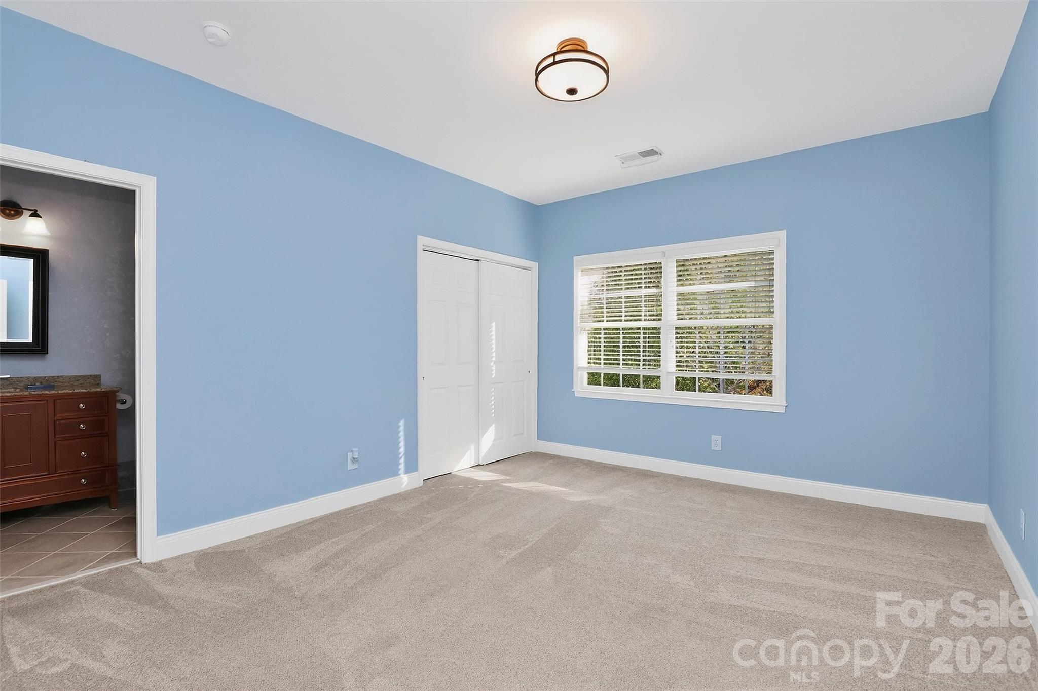 5902 Legacy Circle Charlotte NC 28277