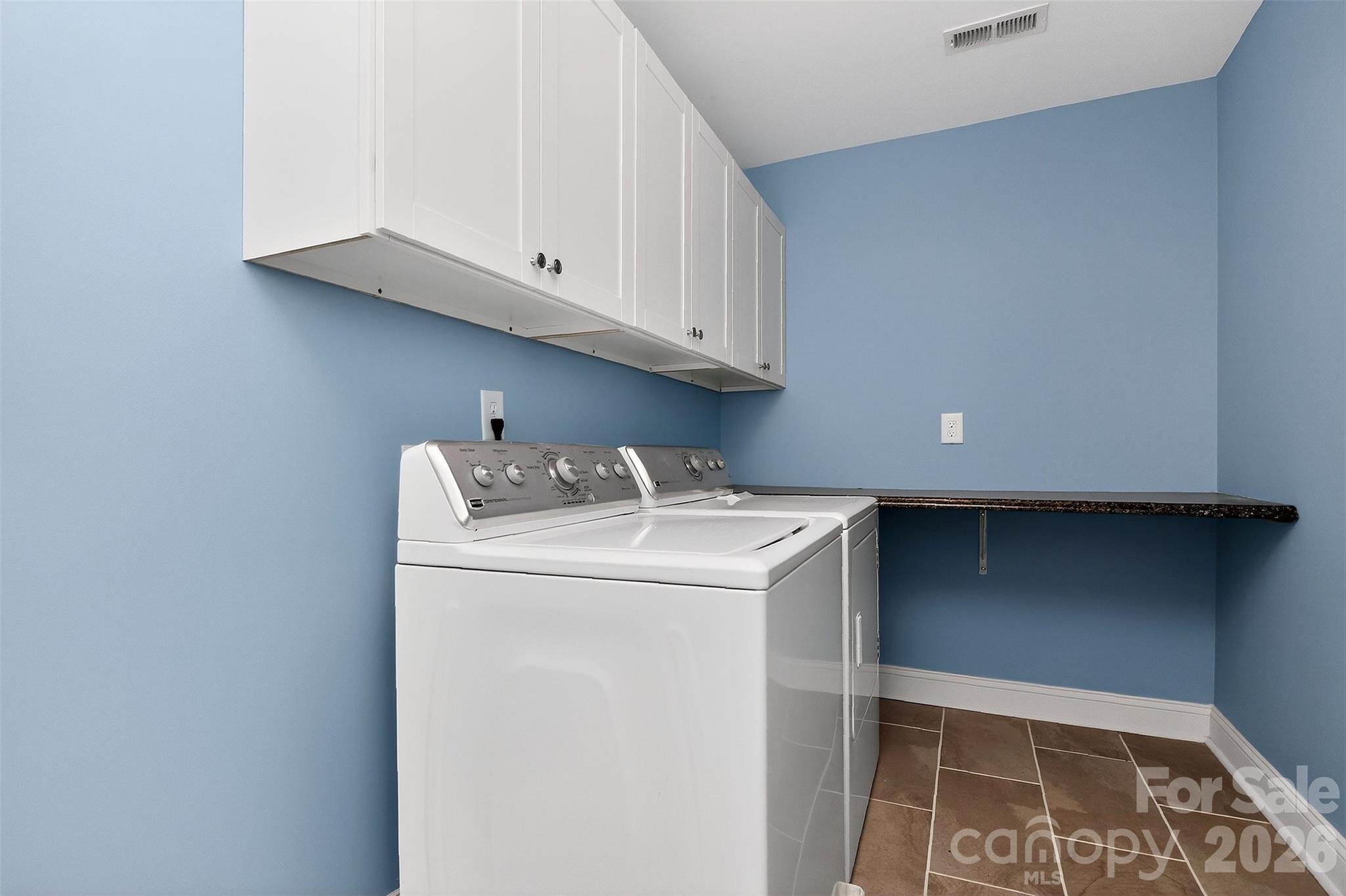 5902 Legacy Circle Charlotte NC 28277