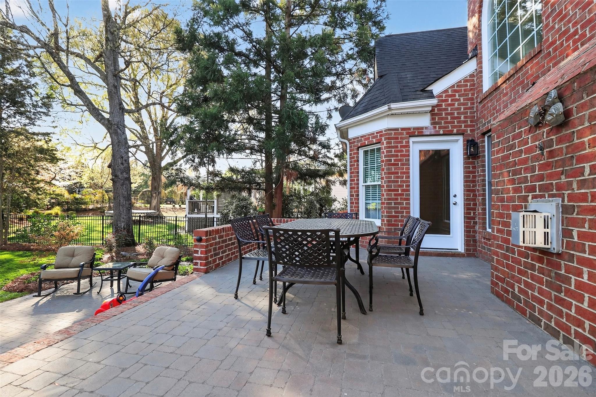 5902 Legacy Circle Charlotte NC 28277