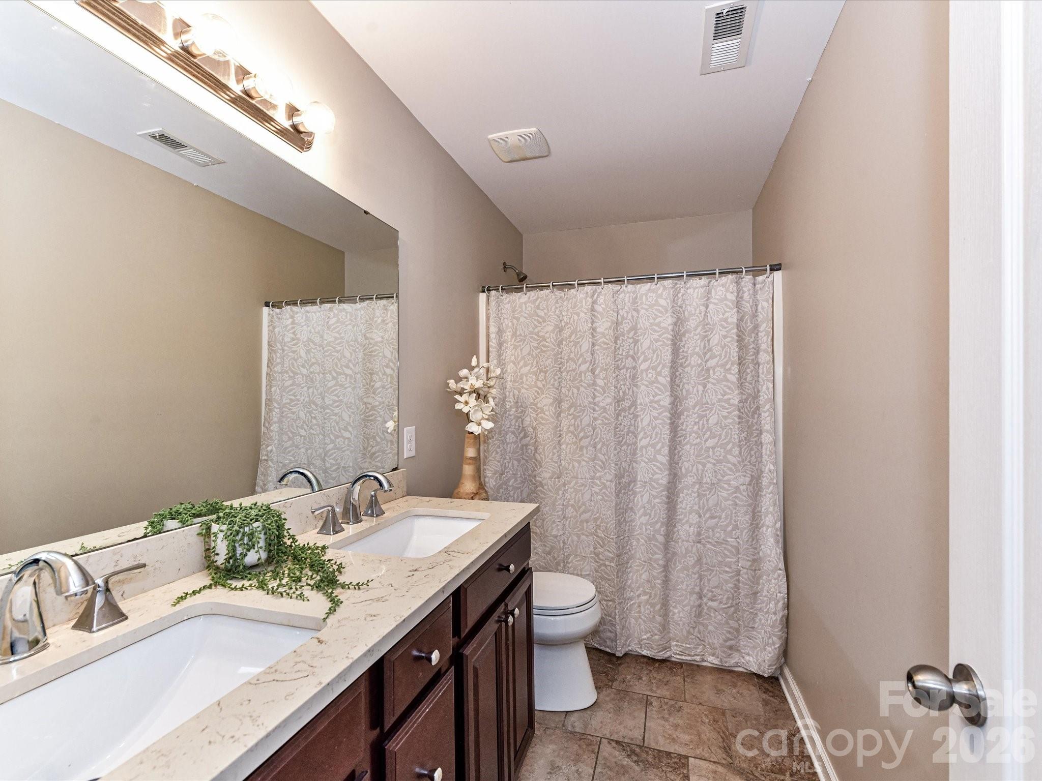 1201 Mountain Laurel Court Matthews NC 28104