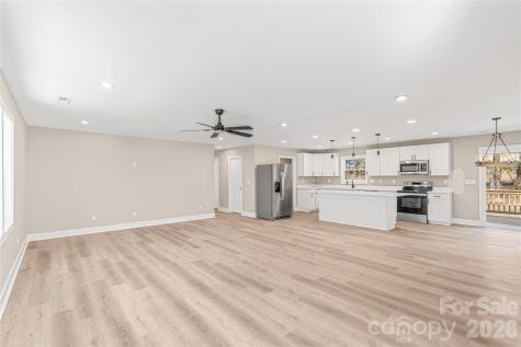 2021 Dogwood Trail Shelby NC 28150