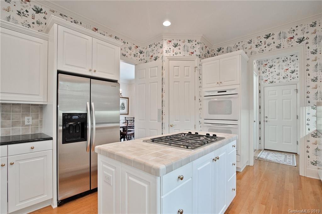 2714 Chessel Place Charlotte NC 28226