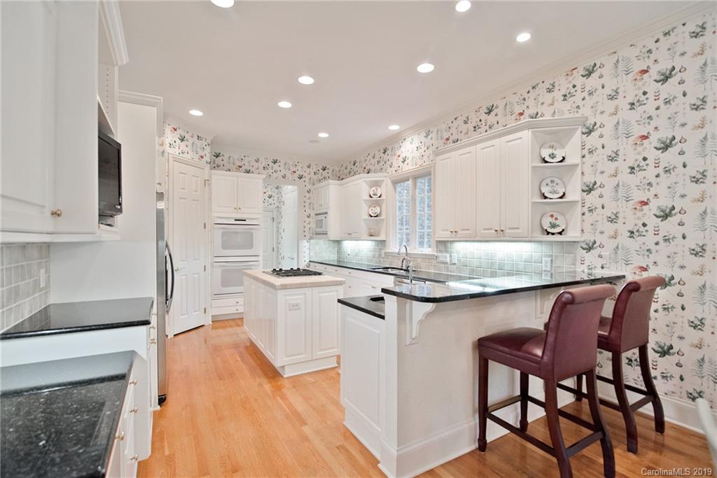 2714 Chessel Place Charlotte NC 28226