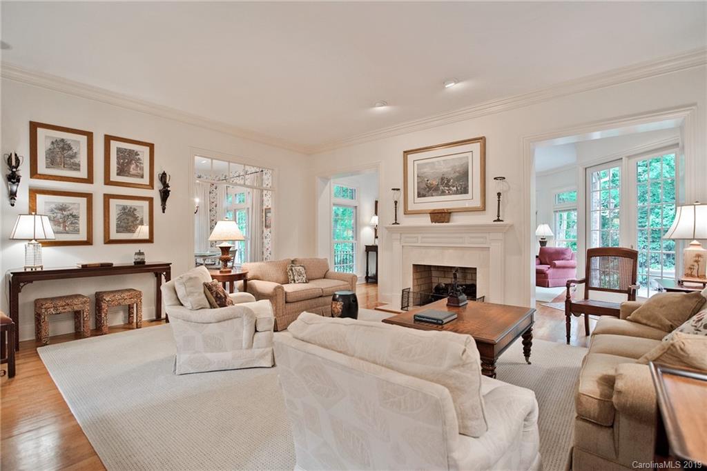 2714 Chessel Place Charlotte NC 28226