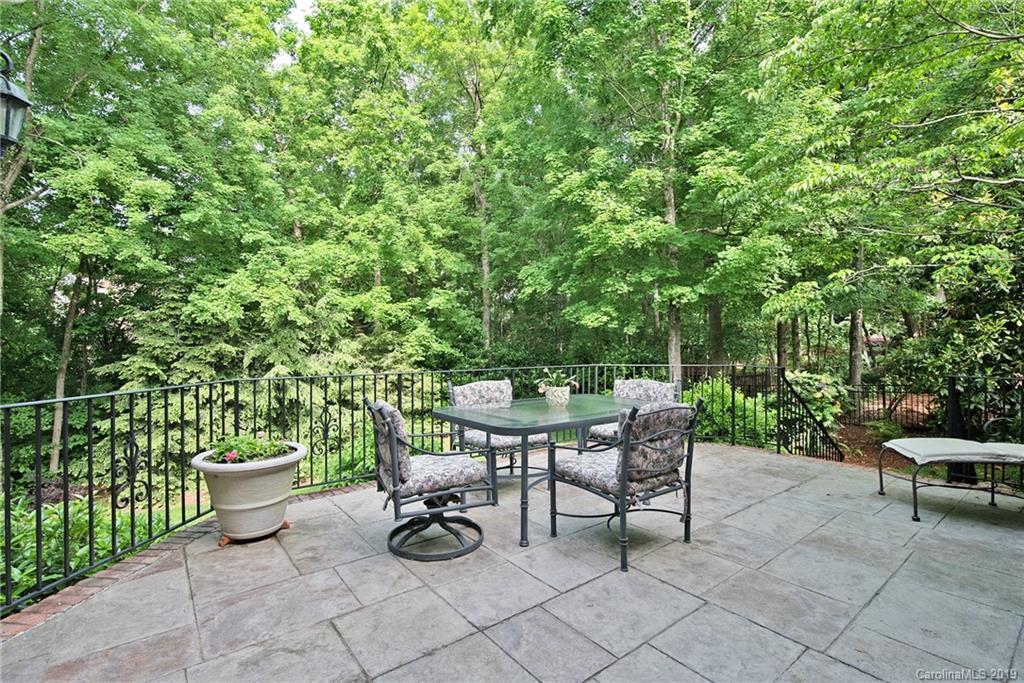 2714 Chessel Place Charlotte NC 28226