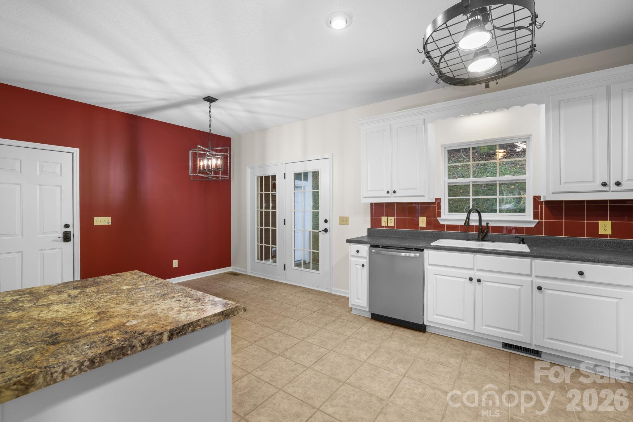 166 Jay Bird Drive Sylva NC 28779