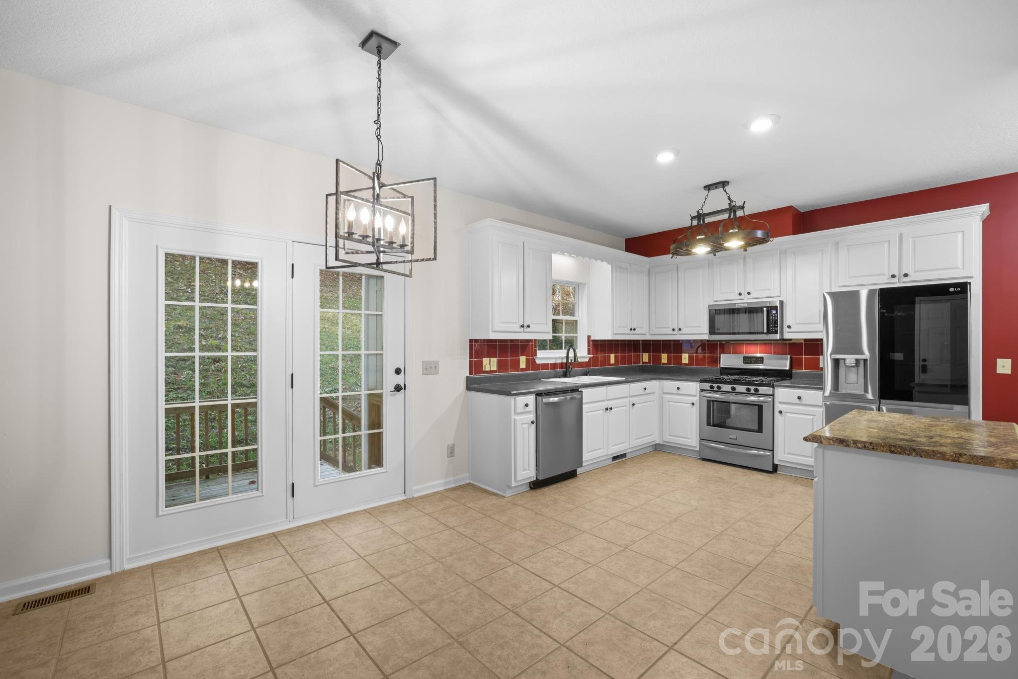 166 Jay Bird Drive Sylva NC 28779