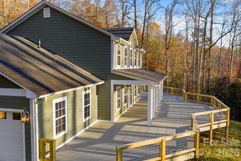166 Jay Bird Drive Sylva NC 28779