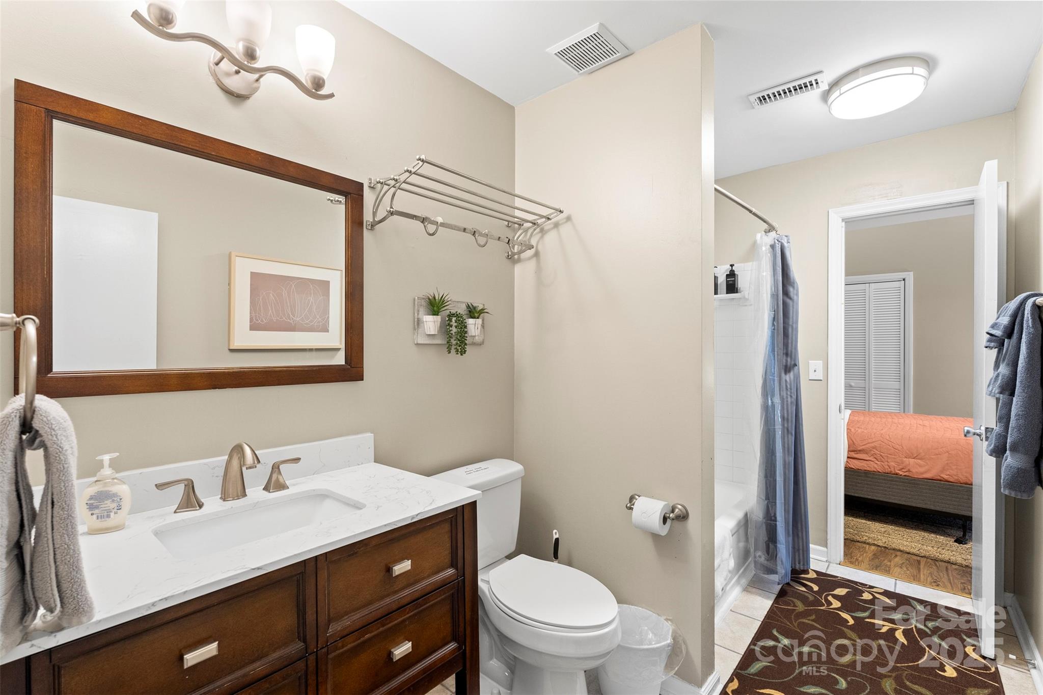 8039 Charter Oak Lane Charlotte NC 28226