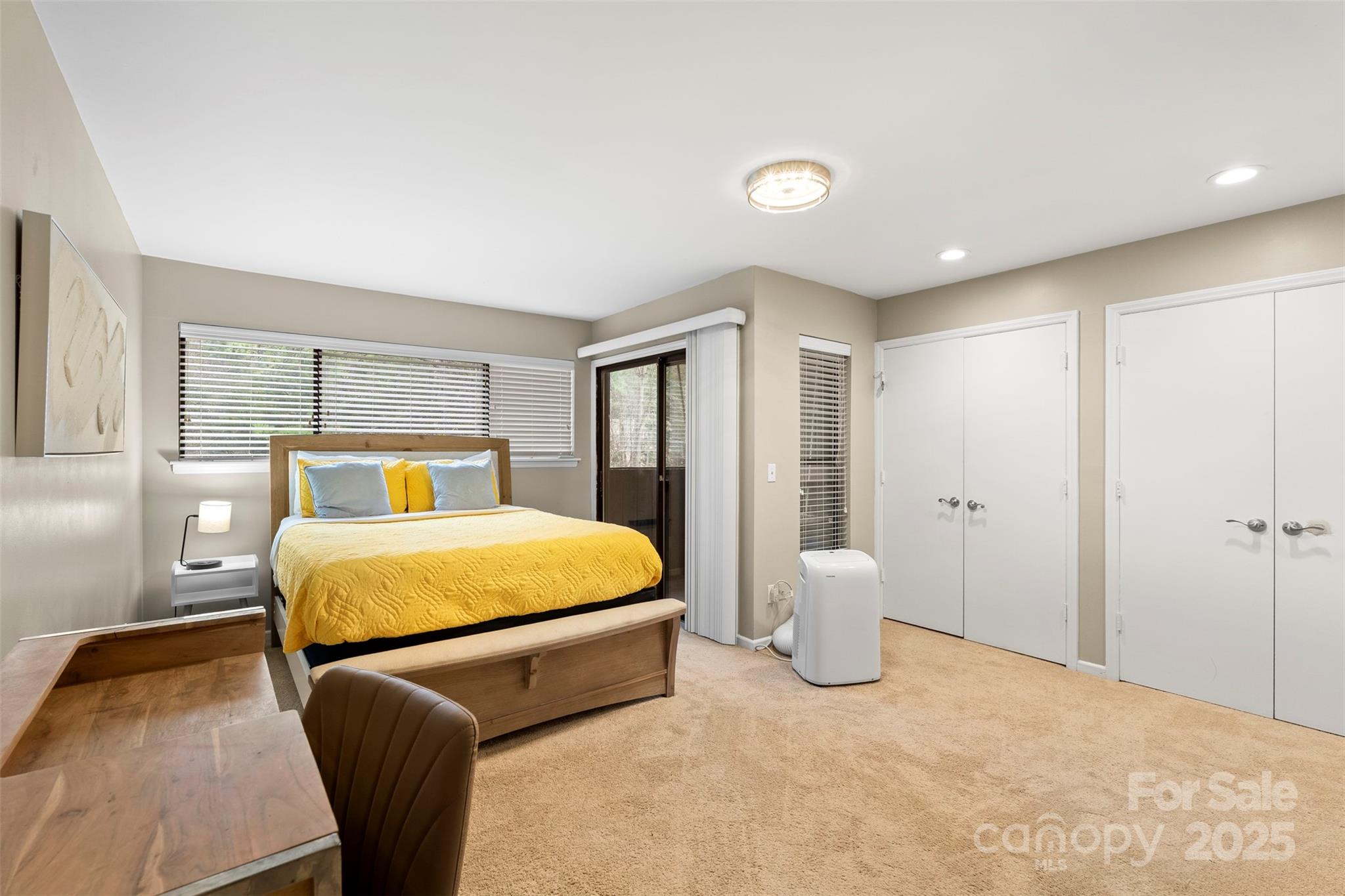 8039 Charter Oak Lane Charlotte NC 28226