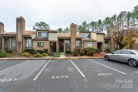 8039 Charter Oak Lane Charlotte NC 28226