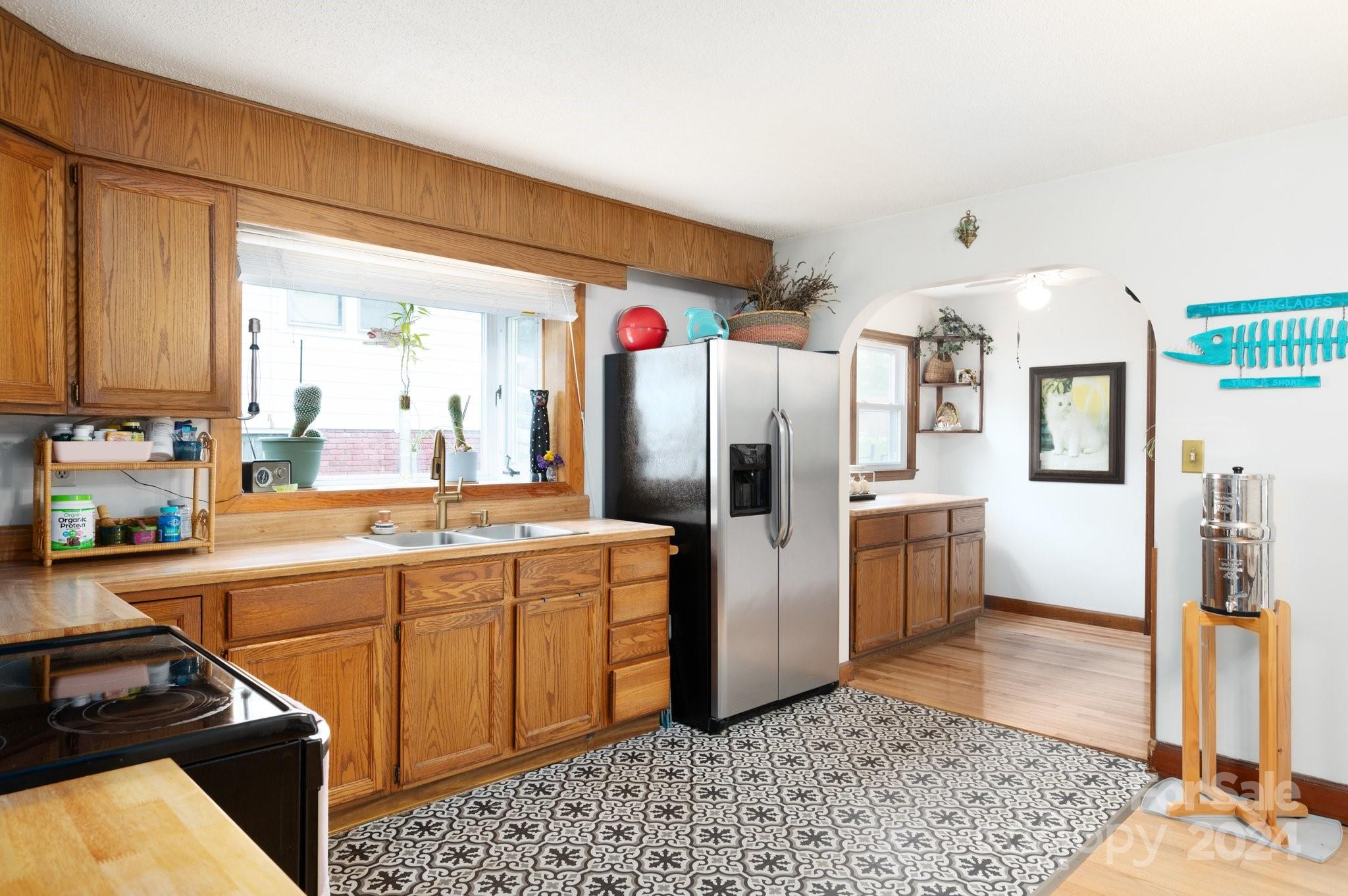 186 Vermont Avenue Asheville NC 28806