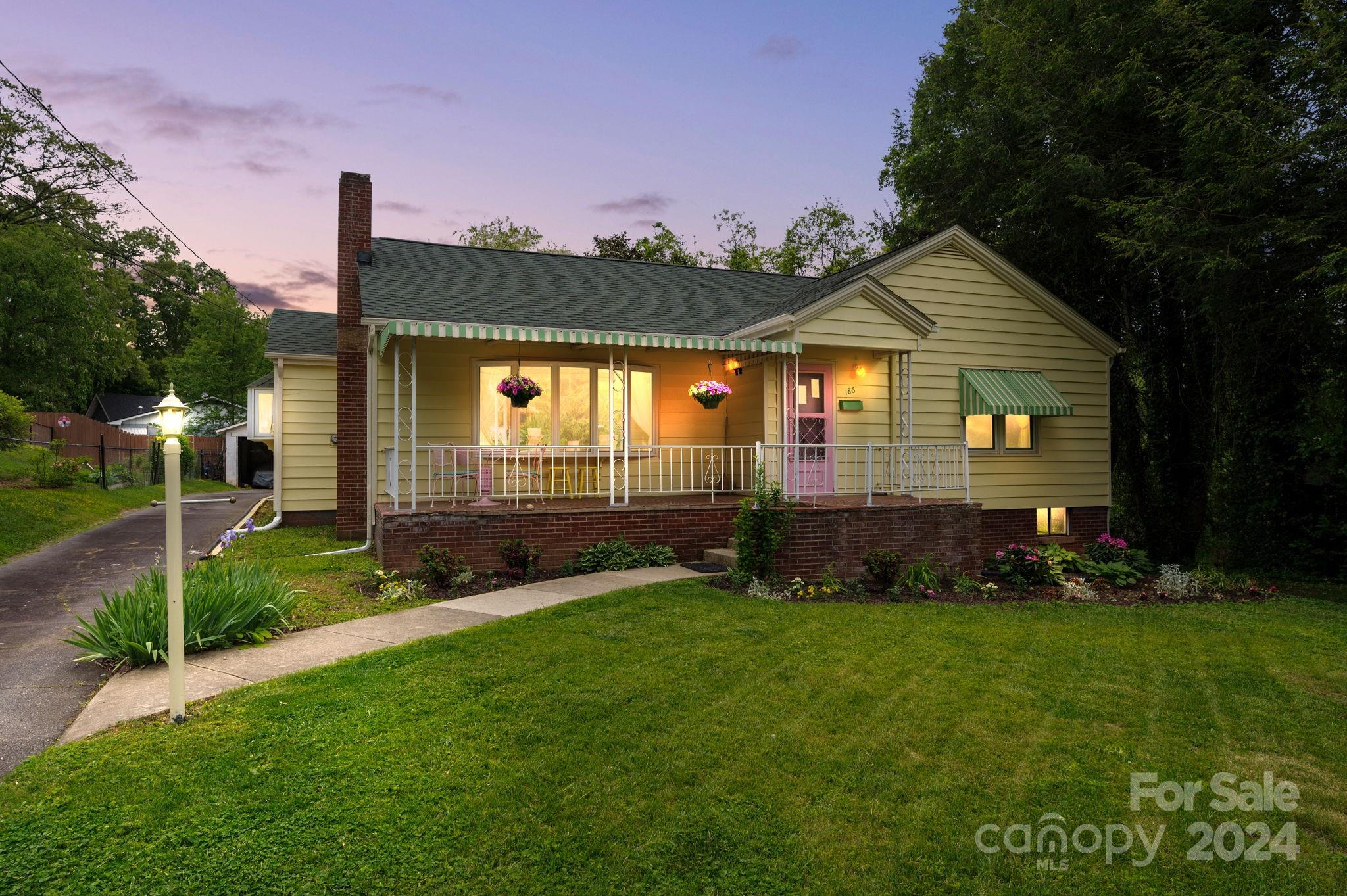 186 Vermont Avenue Asheville NC 28806