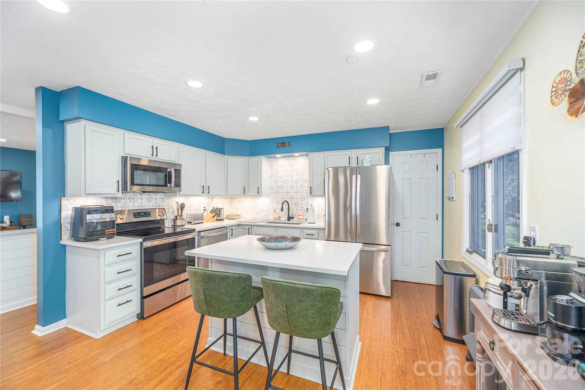 330 Woody Lane Asheville NC 28804