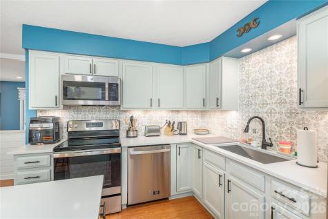 330 Woody Lane Asheville NC 28804